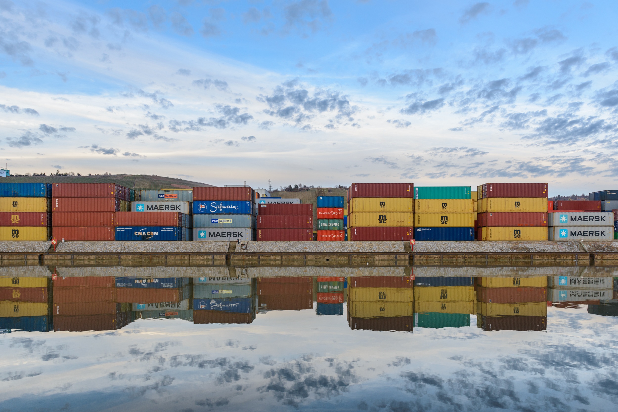 container-2136505.jpg
